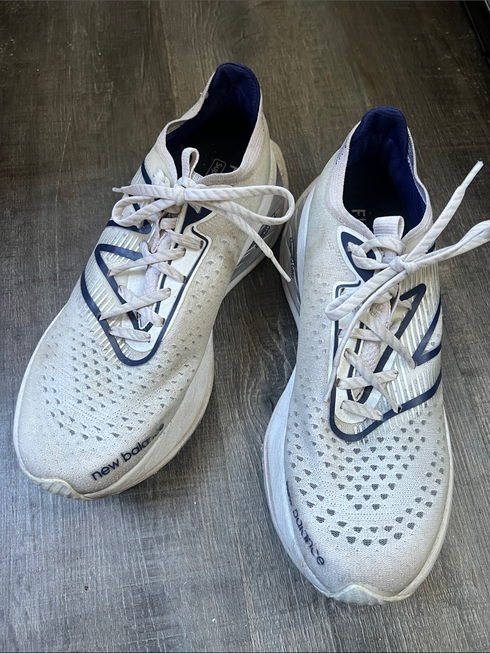 New Balance Super Comp Fuel Cell men’s 9